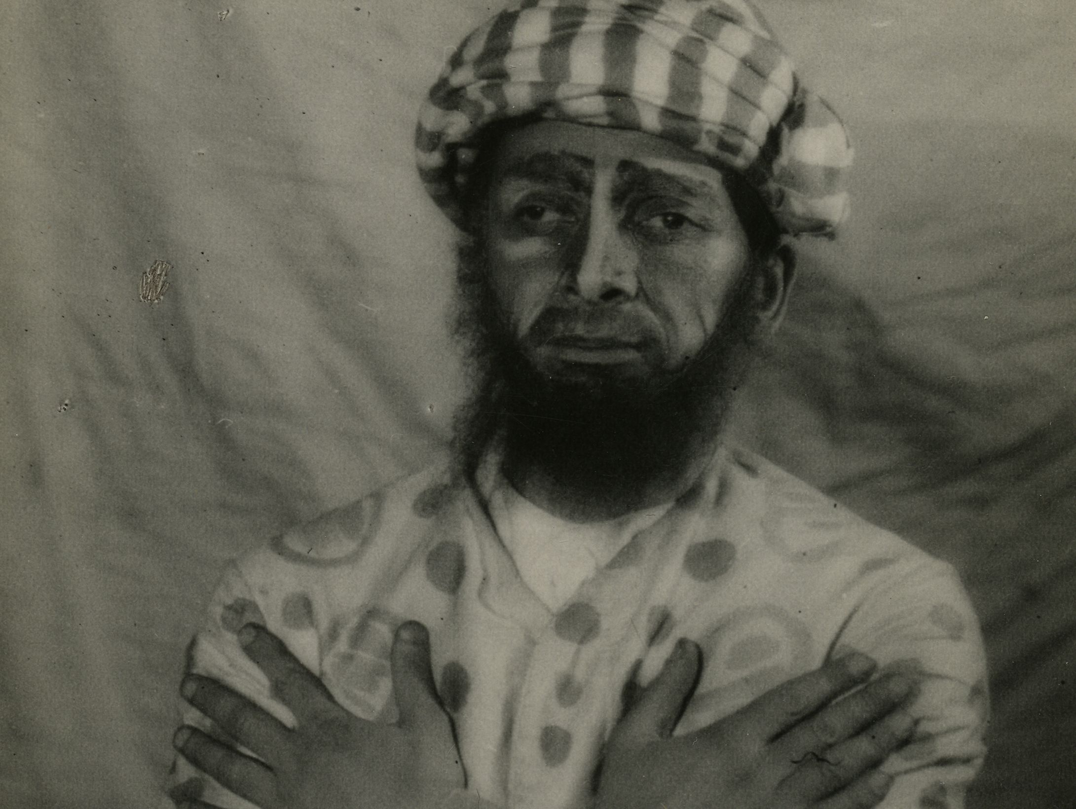 Solomon Zil’berblat (?) as a character in GOSET production of “Travels of Benjamin III” (1927) or “Khamza” (1943), 1920s-1940s